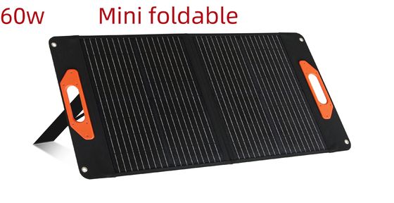 Pannello di celle solari da 60 W per ricarica rapida 17.5V/3.4A DC Output Design pieghevole