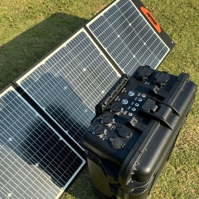 Pannello solare pieghevole portatile 19V 5.3A 100w Pannello solare pieghevole
