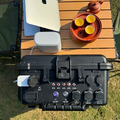 220V Campeggio all'aperto LiFePO4 5000W Centrale elettrica portatile di grande capacità con carrello a ruote