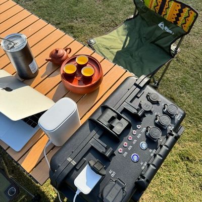 Immagazzinamento di energia portatile Batteria al litio Power Bank per campeggio e stazione di ricarica domestica
