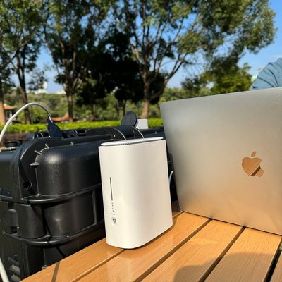Centrale elettrica portatile a batteria al litio ternaria per uso domestico per attività all'aria aperta