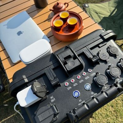 Centrale elettrica portatile da 4000W per droni Foto Laptop Generatore di ossigeno Generatore solare
