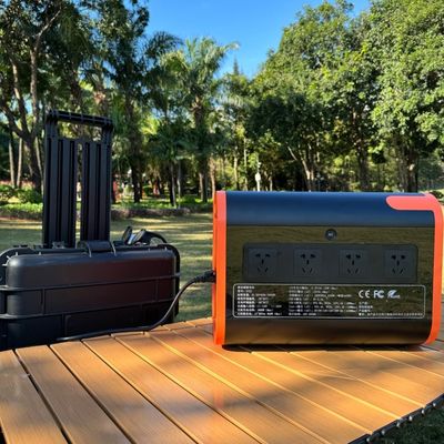 Centrale elettrica portatile di 600W 2000W Generatore solare Interruzione di corrente di emergenza Campeggio 2048wh Fornitore di energia esterno