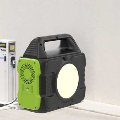 Generatore solare fuori rete UN38.3 Centrale elettrica portatile 300W Per campeggio