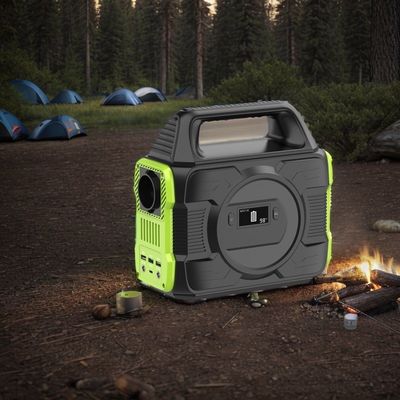 Stazione di ricarica rapida portatile da 110V a 300W con schermo LCD e batteria da 8000mAh