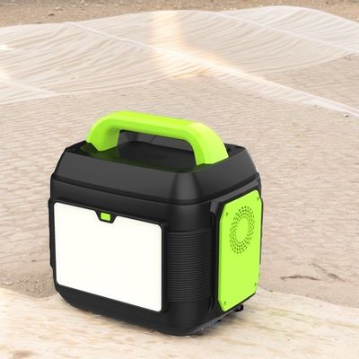 Generatore di emergenza portatile di alta potenza riciclabile da 600 W per ricarica all'aperto e in casa