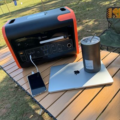 RV Emergency Mobile Power Station 2048wh Generatore solare portatile per la casa