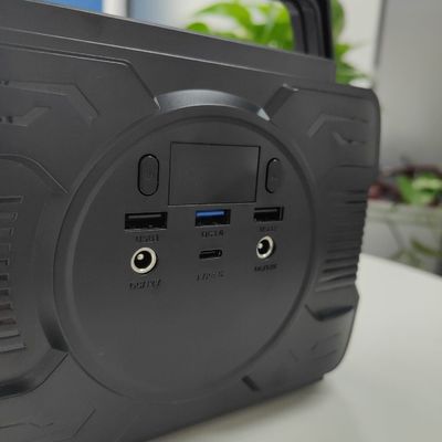 Generatore solare portatile da 200 W per USB2 Esportazione 5V/2.1A e 173wh Capacità nominale