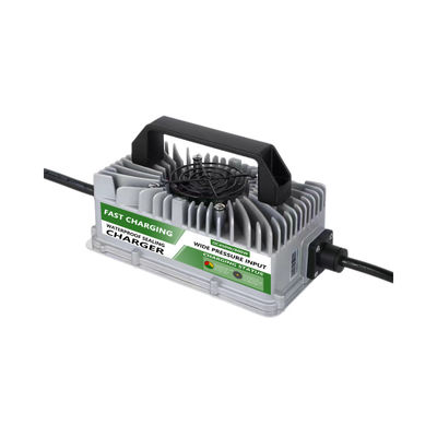 Caricabatterie al litio per auto da 48V, 60V e 72V per carrelli elevatori e veicoli igienici