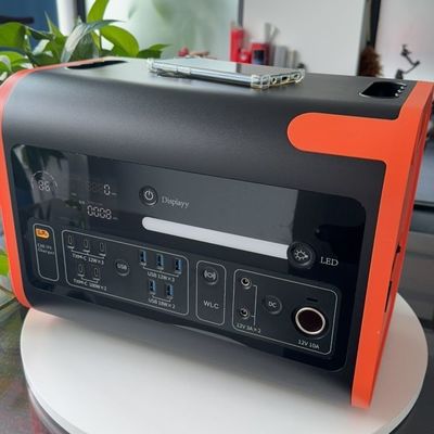 Fornitore di alimentazione mobile esterno 220V con frequenza di uscita di alta potenza 50/60Hz