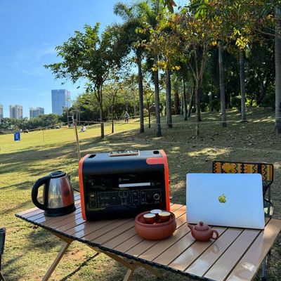 Stazione elettrica mobile di emergenza ad alta temperatura 2200W 40ah DC con ricarica wireless
