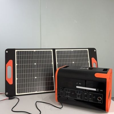 ODM OEM Voltaggio di uscita CA 100V-120V/220V-240V Generatore solare per la casa all'aperto per il campeggio