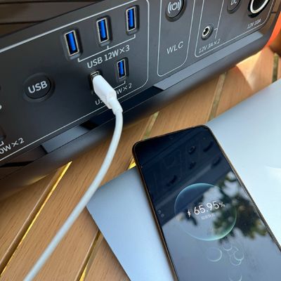 Stazione elettrica portatile LiFePO4 ad alta potenza di 2200W per soluzioni principali e solari