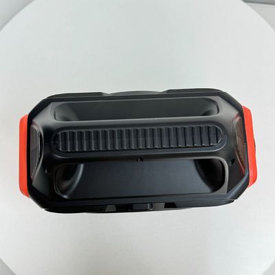 Uscita AC 110V/240V/50-60Hz Generatore solare portatile da 300W con batterie al litio
