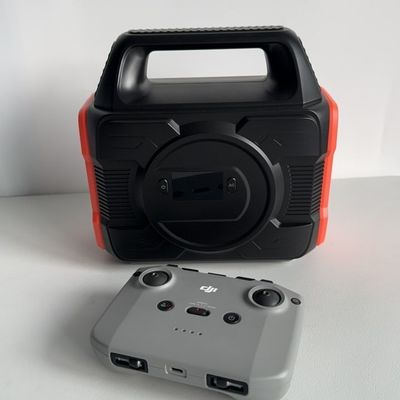Sistema di accumulo di energia portatile 300W Centrale elettrica riciclabile per campeggio all'aperto 288wh