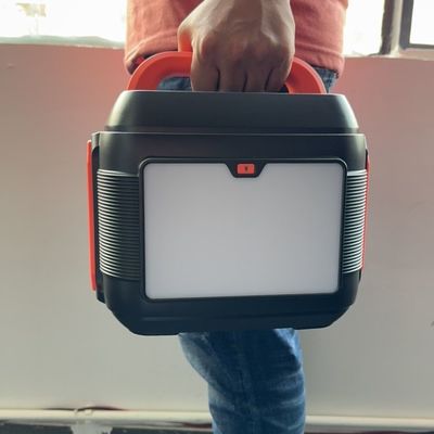300W 500W 1000W Banche solari Generatore Stazione elettrica portatile con presa CA Ja Opzionale S6