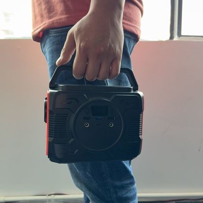 48000mAh Emergency Mini Portable Mobile Power Bank con e DC1 2 Output 12V-16.8V/6A