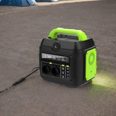 Stazione di accumulo di energia mobile esterna portatile da 600 W per la ricarica dei droni RV solari