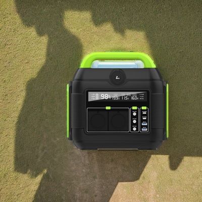 S6 Mini centrale solare mobile da 600 W per tipo di presa standard europeo e sudafricano