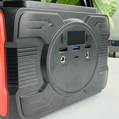 Generatore solare multifunzione da 1,6 kg per la ricarica in ufficio e la centrale elettrica mobile