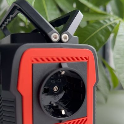 110/220V-50Hz/60Hz AC Output 48000mAh Generatore solare per centrali elettriche per campeggi