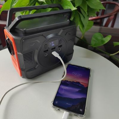 110/220V-50Hz/60Hz AC Output 48000mAh Generatore solare per centrali elettriche per campeggi