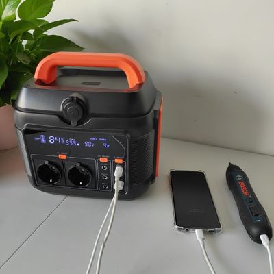 110/220V-50Hz/60Hz 2200W Generatore solare Stazione elettrica esterna per batteria al litio S6
