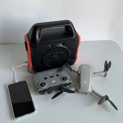 Batteria al litio portatile per interni/esterni 300W/288W