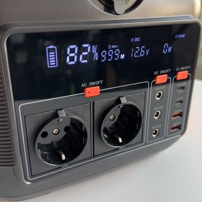 Home Power Center con batteria al litio da 600W e illuminazione LED da 11W