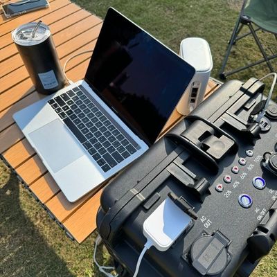 Luce a LED a prova di esplosione LiFePO4 Batteria al litio Fornitore di alimentazione mobile portatile 3000W