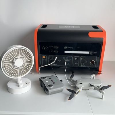 AT22 LiFePO4 Batteria Stazione di ricarica portatile 600W 1000W 2200W per camper mobili
