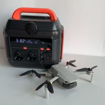 300W/600W Potenza mobile 110V/220V Stazione di alimentazione portatile per ricarica di emergenza all'aperto