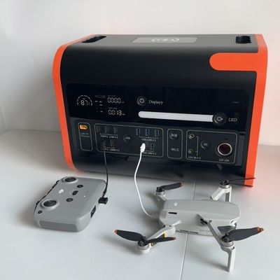 Centrale elettrica portatile a onde sinusoidali pure 2200W/2048wh per emergenza esterna Arancio caldo