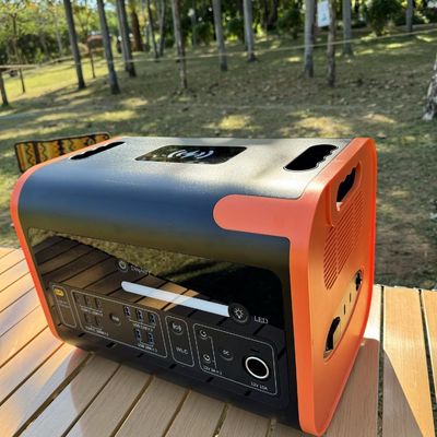 Invertitore di ricarica solare da 800W per stazione elettrica portatile per trasmissione in diretta all'aperto
