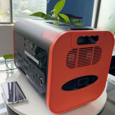 Tipo C 3*18W/2*100W Fornitore di energia solare per soluzioni di alimentazione esterna