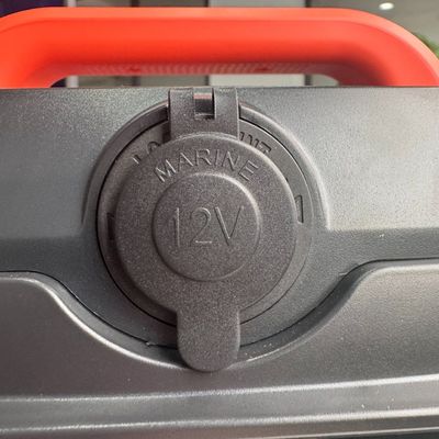 110V/220V Support portable power station con uscita 600W/1500W e uscita DC 12-13V 10A