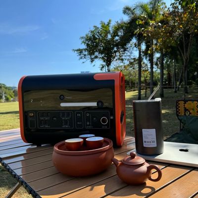 Centrale elettrica portatile per la casa e il campeggio all'aperto 2200W 1500W generatore di pannelli solari