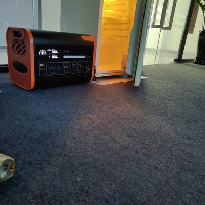 AT22 40ah Fornitore di energia mobile di emergenza Batteria agli ioni di litio 2200W/2400W Stazione elettrica esterna