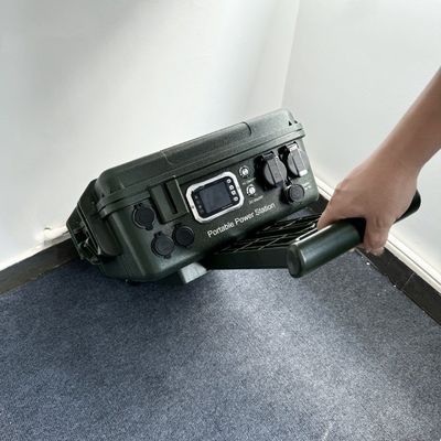 Centrale di alimentazione portatile di tipo C di 65W 6000W/6048wh per l'outdoor e la resistenza al viaggio