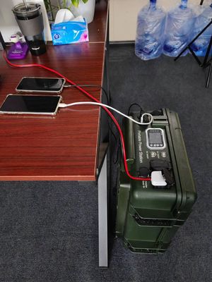 6000W 6048Wh caricabatterie portatile con pannello solare USB e batteria al litio per auto