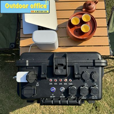 Uscita AC 110V/220V Grande capacità 6216wh Campeggio Solar Pack con 6-7h di tempo di ricarica