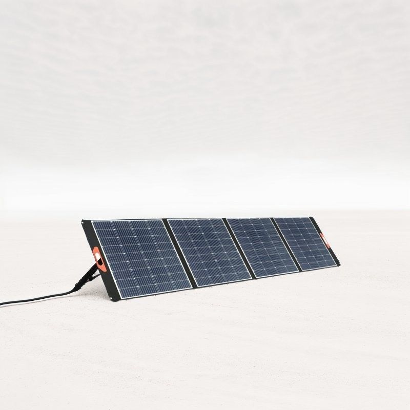 Generatore solare pieghevole con pannello di silicio monocristallino