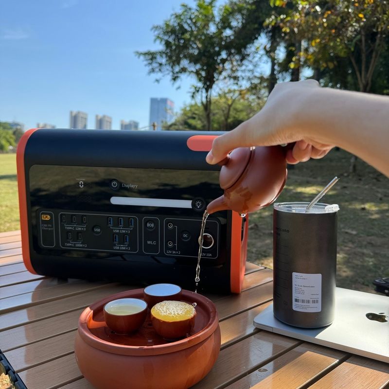 Tipo C di uscita Batteria al litio Centrale solare per la casa e il veicolo Circa 25 kg