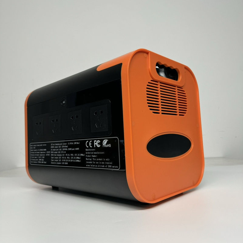 300W 700W 1800W 2200W Centrale elettrica di grande capacità per lo stoccaggio di energia di riserva all'aperto