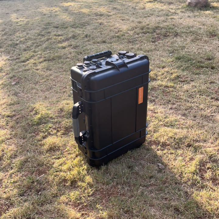 Moduli di ricarica auto e solare Stazione elettrica portatile 4000W ininterrotta per esterni