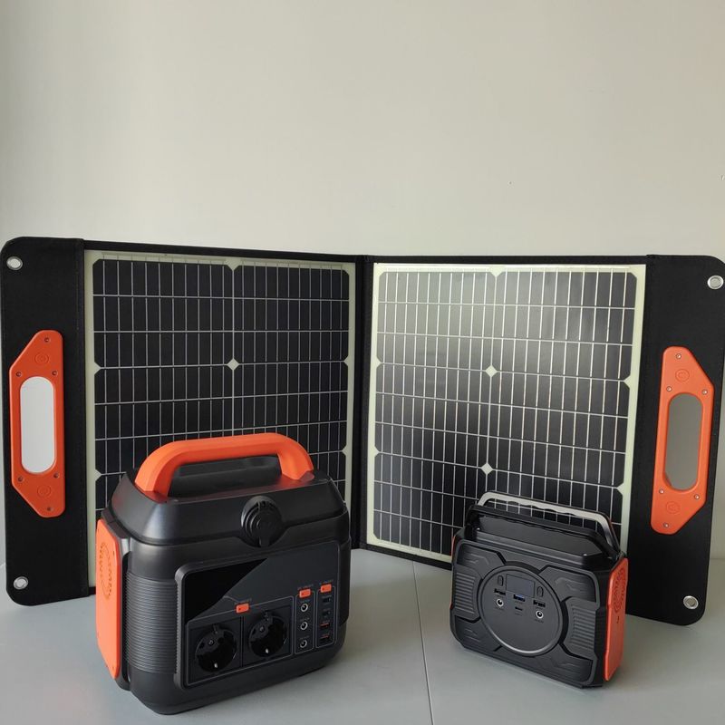 Generatore solare portatile da 200 W con USB1/USB2 per l'esportazione e capacità nominale di 173 wh