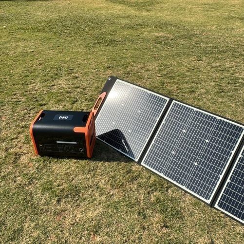 Riciclare 2500 volte Fornitore di alimentazione portatile mobile 2200W Input solare 800W per escursioni
