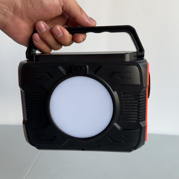 Voltaggio di uscita CA 110/220V-50Hz/60Hz per centrale elettrica portatile multifunzione 200W