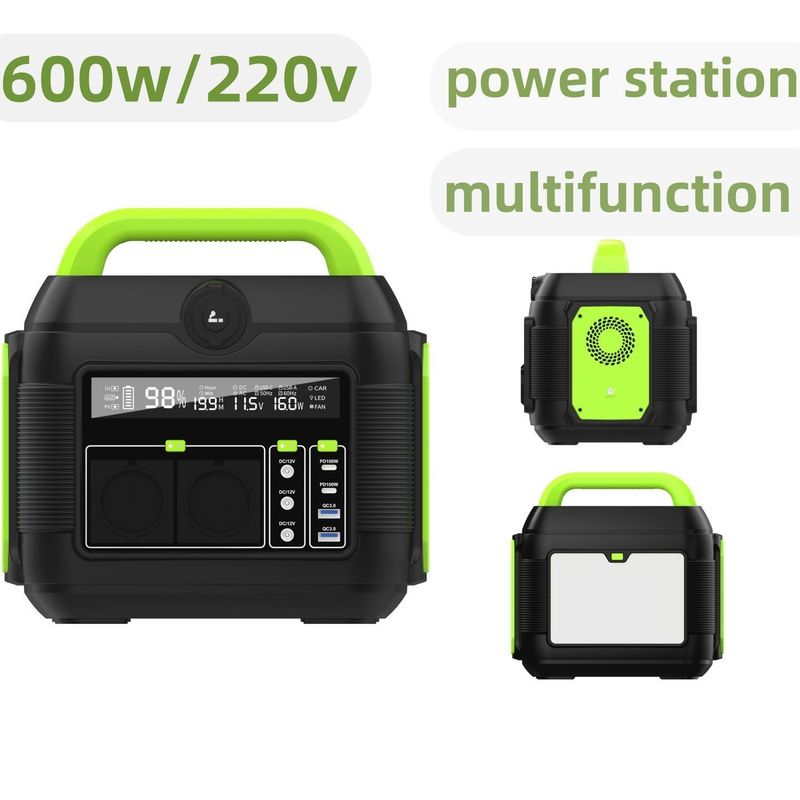 Una presa a corrente alternata 600W illuminazione ricaricabile centrale elettrica portatile generatore solare