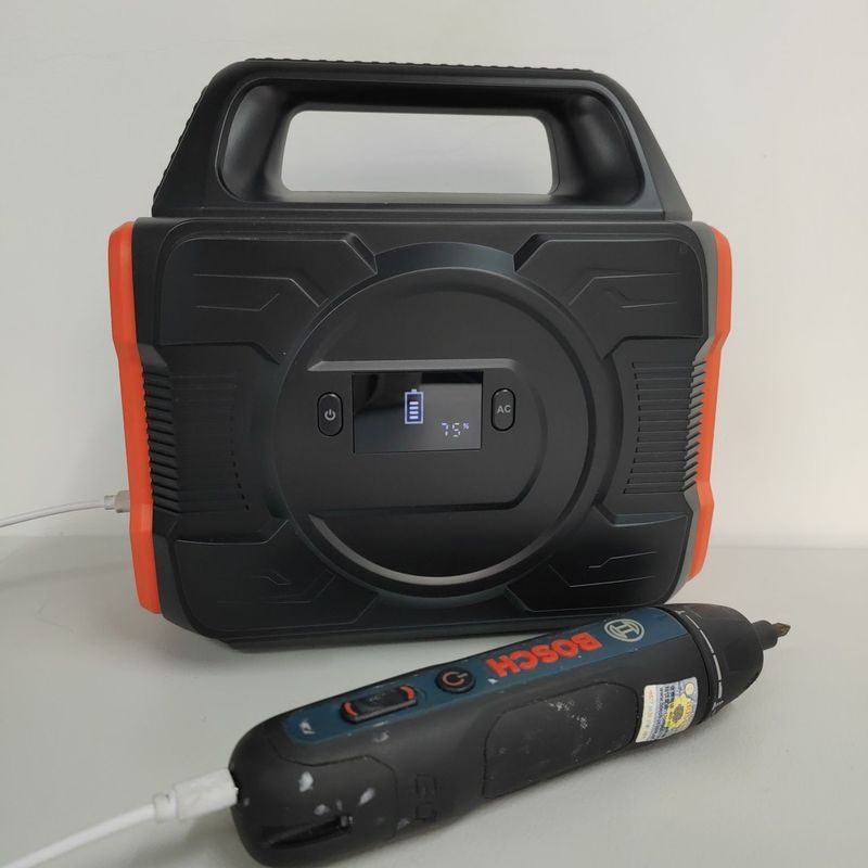 Tutti compatibili 110/220V 300W Outdoor Mobile Power Stazione elettrica portatile Generatore solare